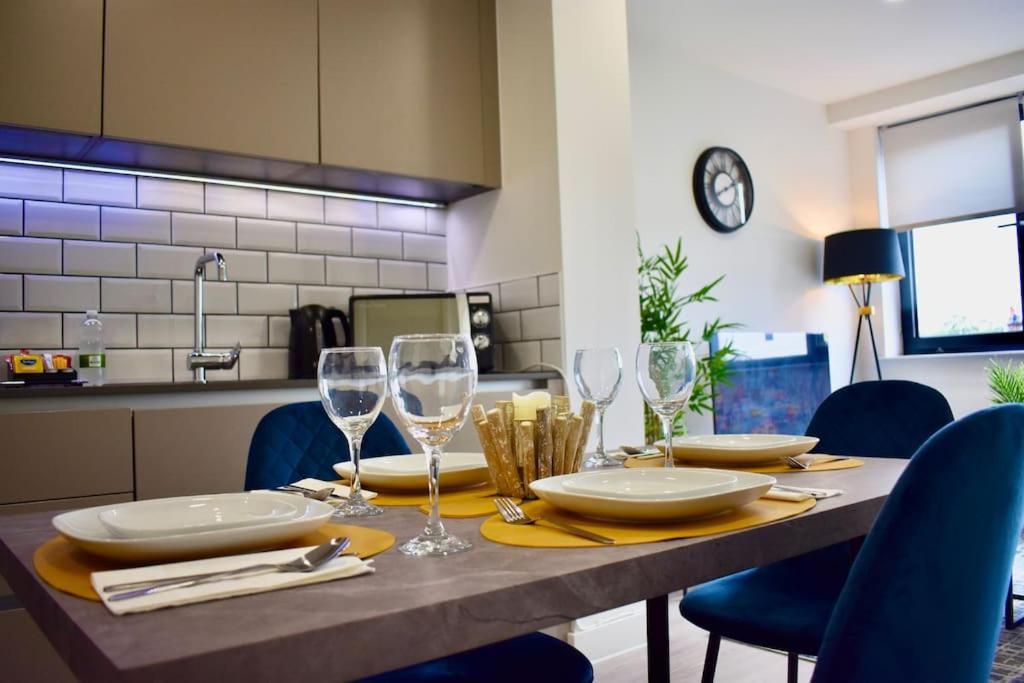 Stylish Modern 1Bed Apartment In Bedford Exterior foto